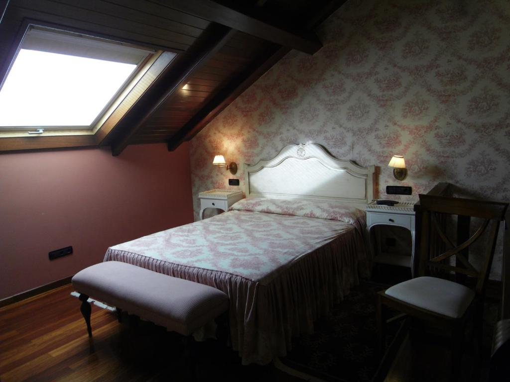 Pazo De Adran Hotel Milladoiro Phòng bức ảnh